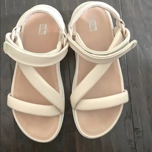 💗FitFlop Loosh Luxe 💗Limited Edition Size 9💗